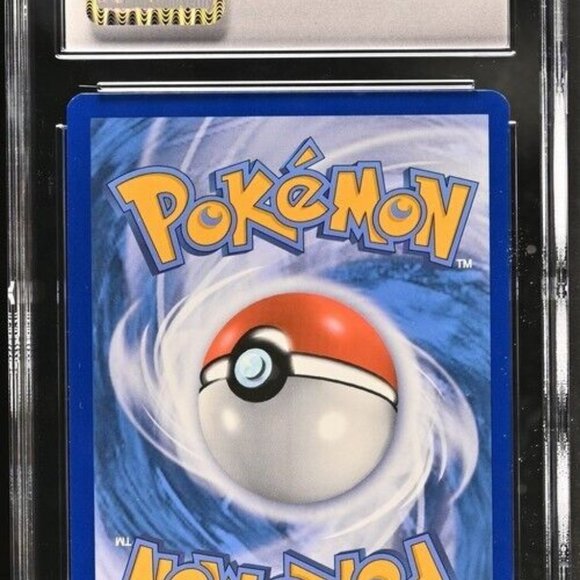 SHINY ZAMAZENTA V SWSH293 Crown Zenith Pokemon TCG CGC 9.5 MINT + - Picture 3 of 3